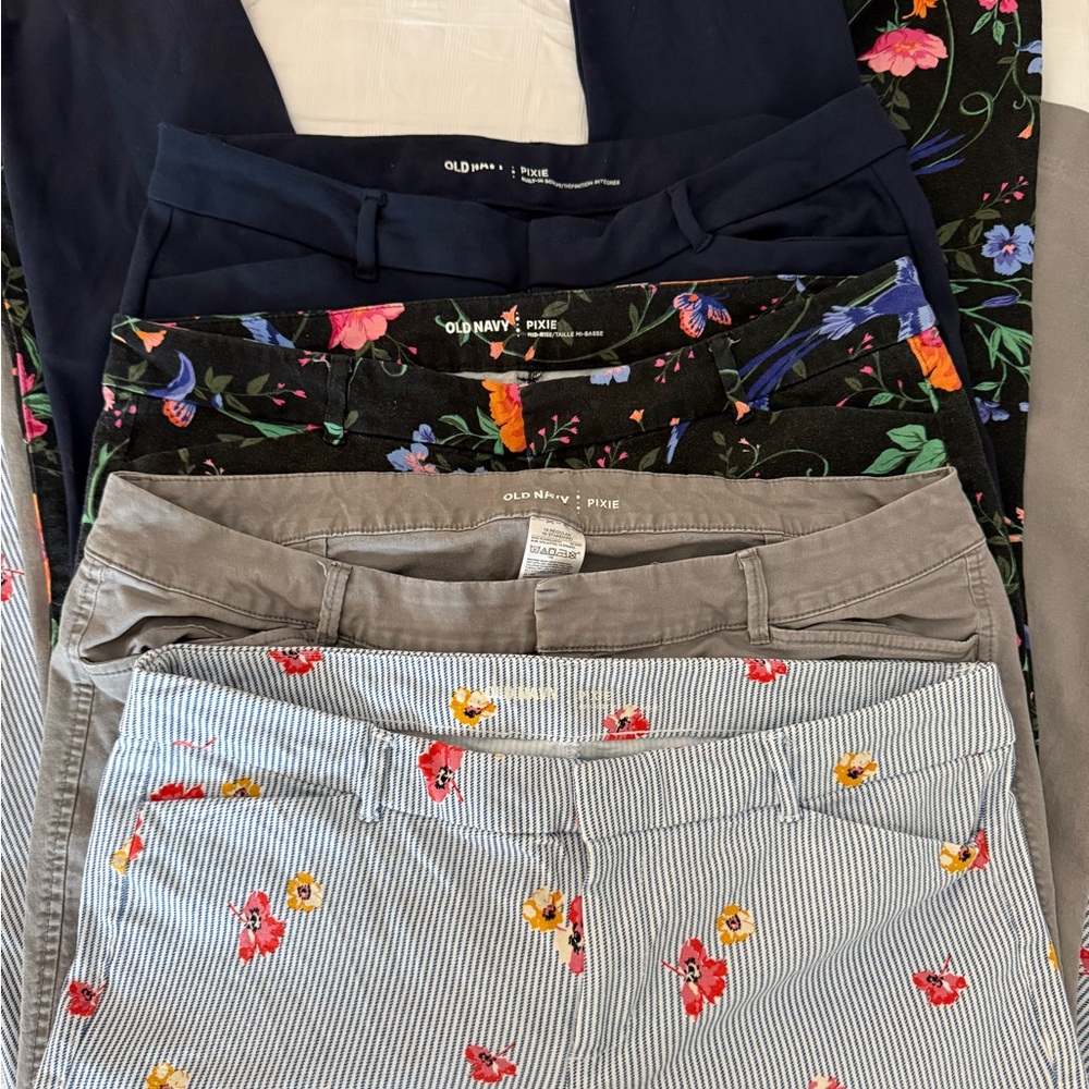 Old Navy Set Of 4 Pixie Pants, Used. Size 16 - Picture 2 of 4